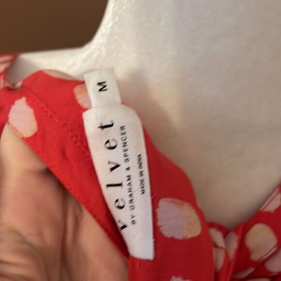 Velvet by Graham & Spencer Top New Size Medium - Picture 6 of 7